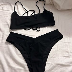 TRUE TONE TAN THROUGH BIKINI SIZE LARGE